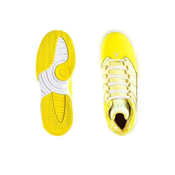 Air Jordan Max Aura 'Dynamic Yellow' GS-4