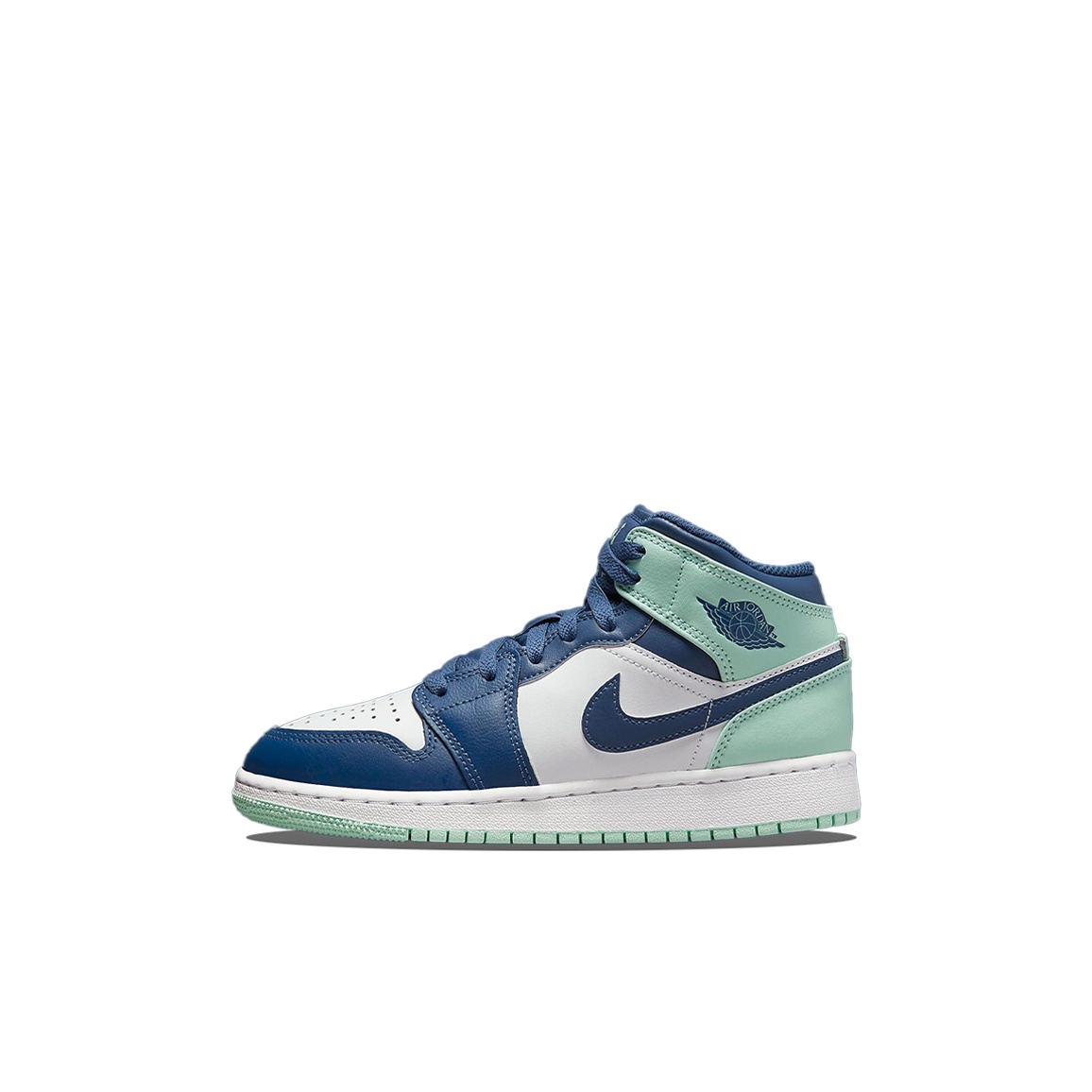 Nike Air on sale Jordan 1 Mid Shies Mystic Navy Mint Foam Size 6.5Y / Women’s Size 8