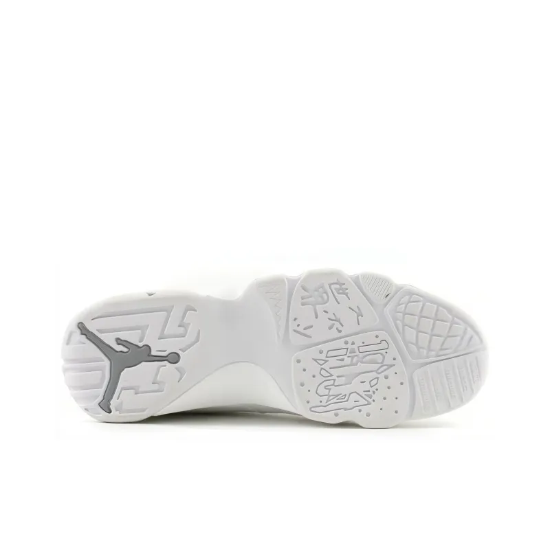 Jordan 9 Retro Low Chrome-4