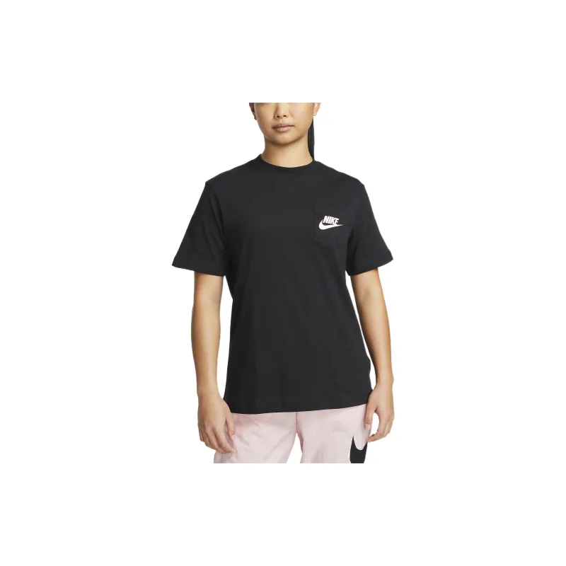 Nike Sportswear Women's Pocket T-Shirt Black-2