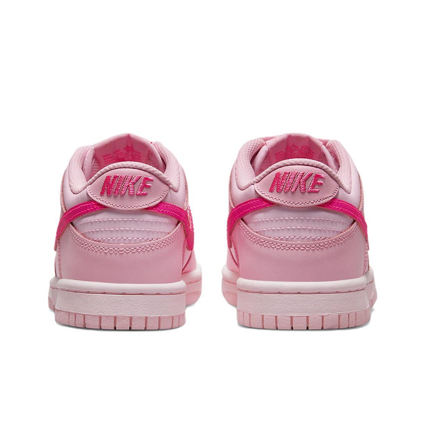 Nike Dunk Low shops Triple Pink