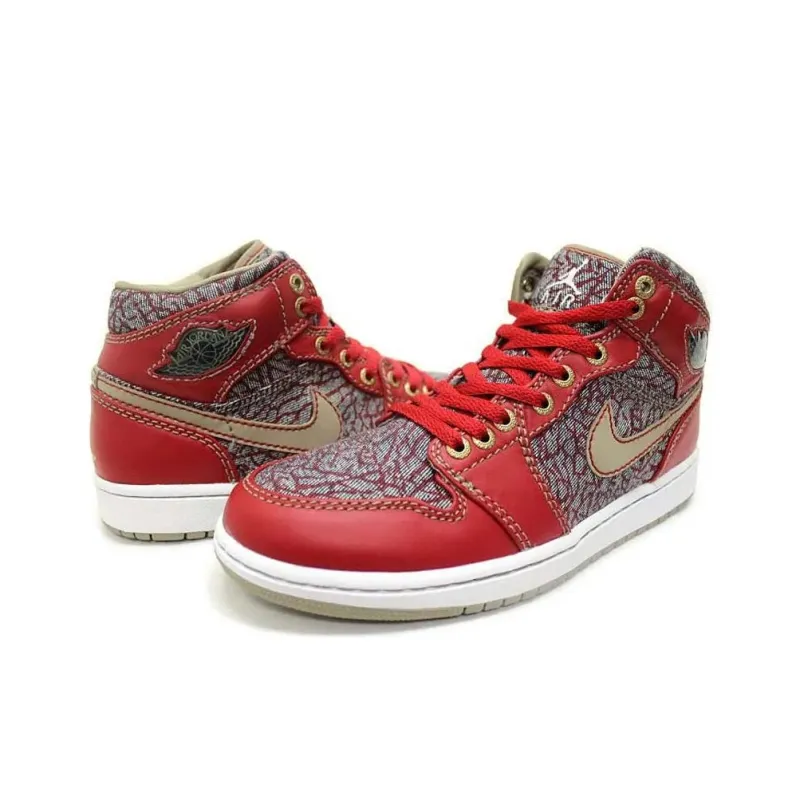 Jordan 1 Retro Levi's W/ No Pants And T Shirt-2