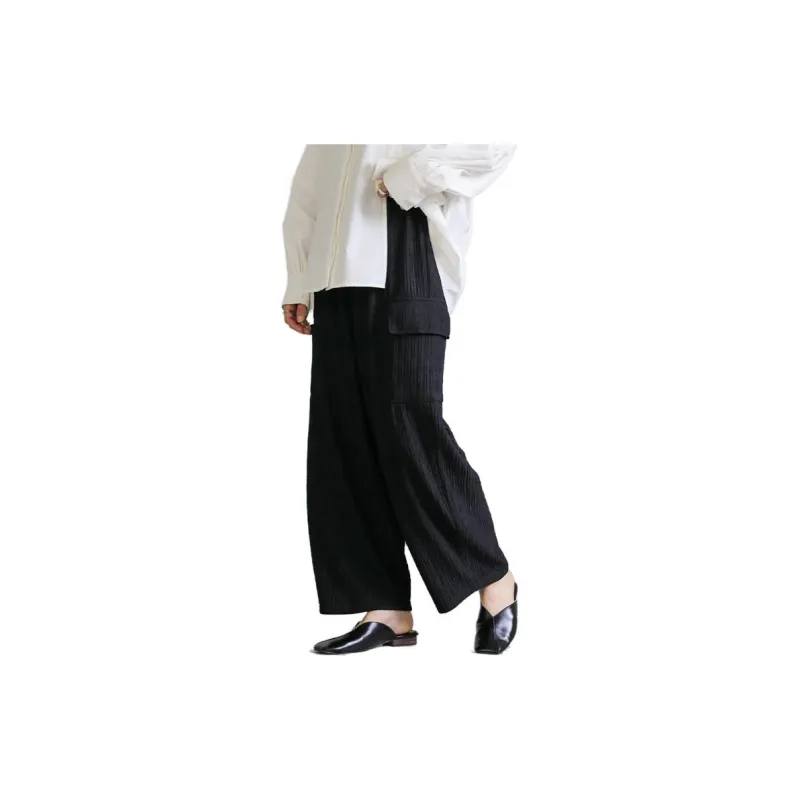 Select MOCA Cargo Pants Women's-1
