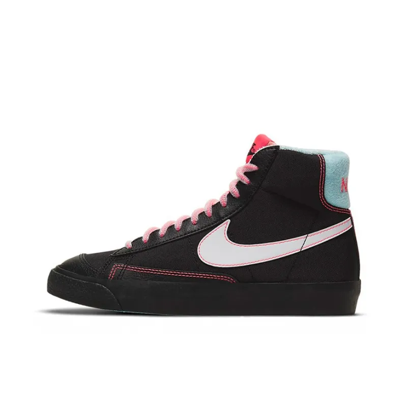 Nike Blazer Mid 77 GS Black Atomic Pink-0