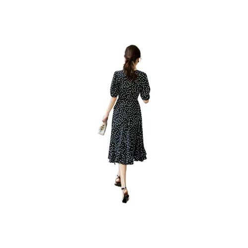Hopeshow Short Sleeved Dress Women's Black With White Dot