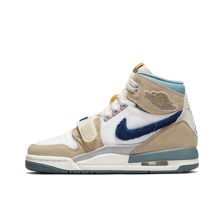 GS 6Y selling Air Jordan Legacy 312 GS Flip Basketball Sneakers