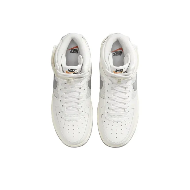 Nike Air Force 1 High LE Sail Light Bone GS-3