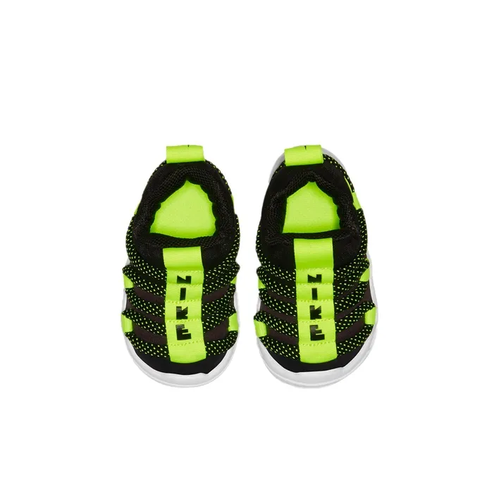 Nike Novice Lightweight Low-Top Toddler Shoes Black Yellow Infant And Toddler-2