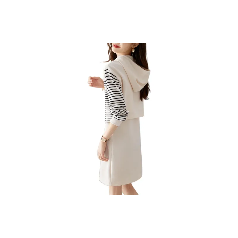 Mo Han Yi Mei Sweatshirt Set Women's Beige Apricot-1