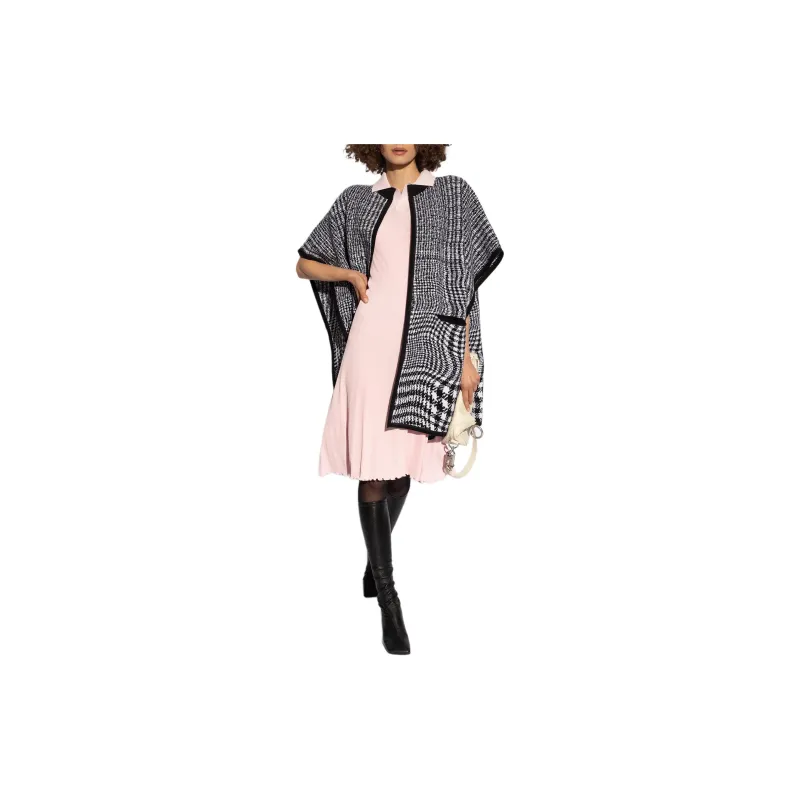 Burberry Ribbed Polo-Collar Flared Maxi Dress-2