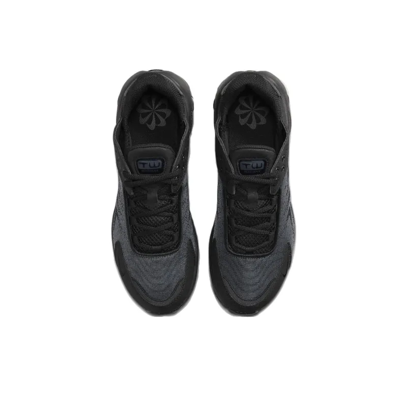 Nike Air Max TW 'Triple Black' GS-3