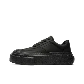 Chi Wolf Low Top Skateboard Shoes Men's Black