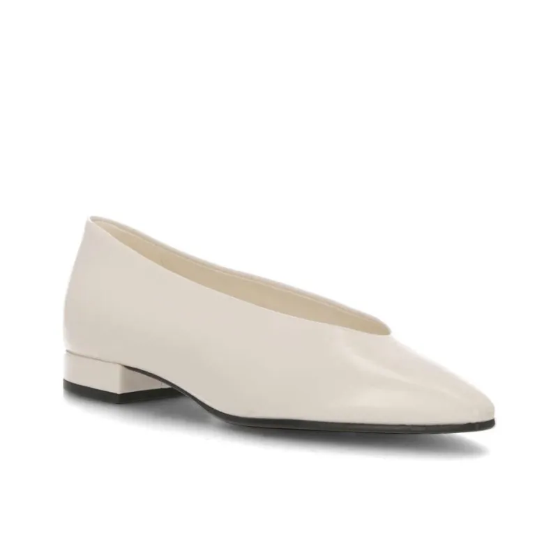 Loro Piana Casual Single Shoes Women's White-2
