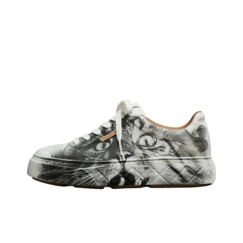 TORY BURCH Ladybug Low-Top Skateboard Shoes Women's Black White