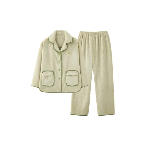 DanceBees Pajama Set Women's Light Green