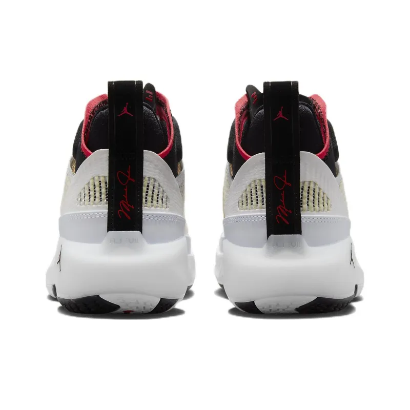Air Jordan 37 GS 'Siren Red'-4