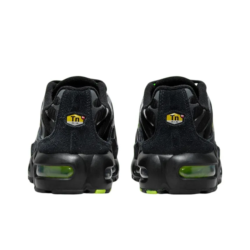 Nike Air Max Plus GS 'Black Volt'-4