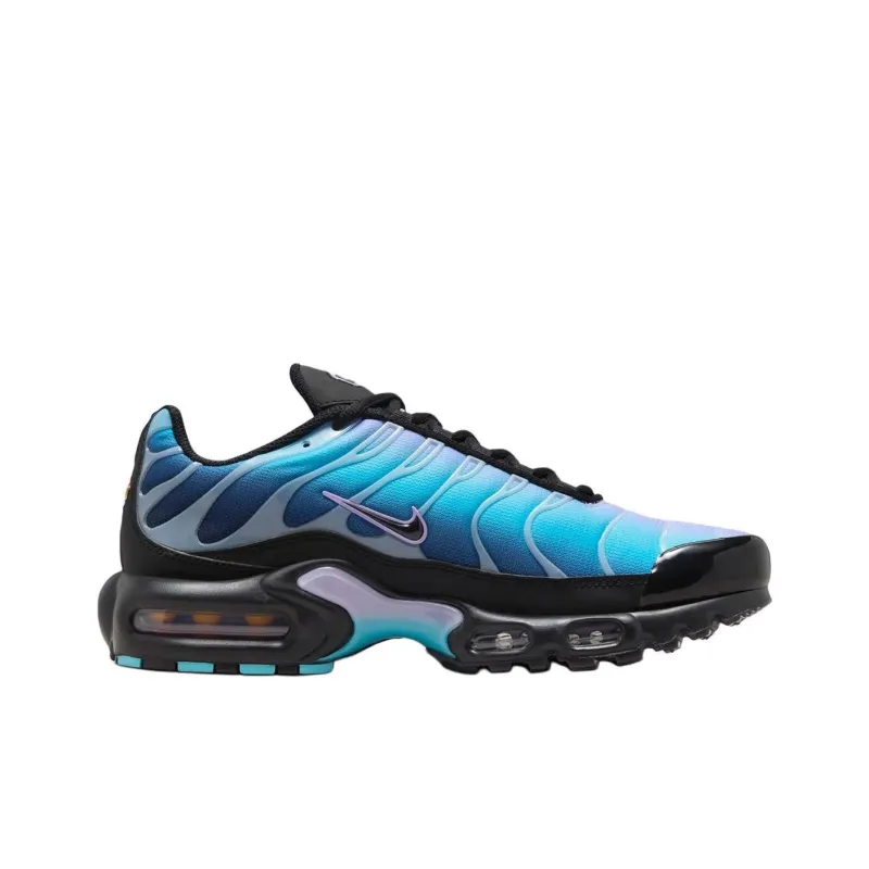 Nike Air Max Plus Black Hydrangeas Women's-1