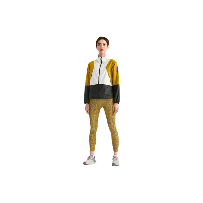 THE NORTH FACE City Outdoor Collection Jacket Women's Yellow-1
