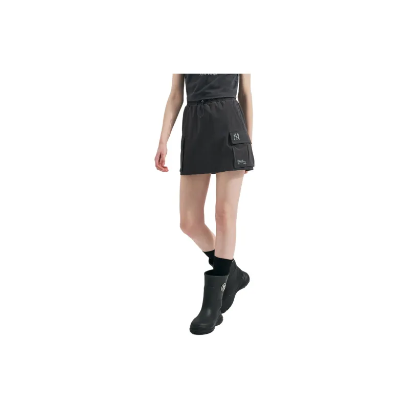 MLB Cargo Short Skirts Women's Black-5