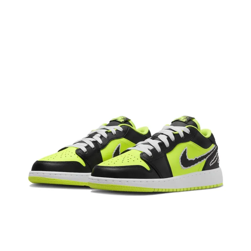 Jordan 1 Low SE Black Cat Volt GS-3