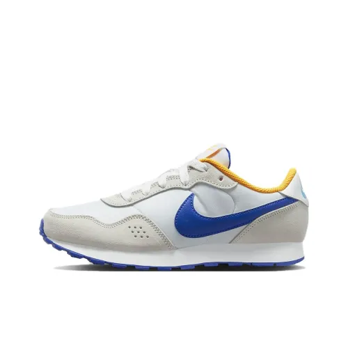 Nike MD Valiant 'Summit White Racer Blue' GS