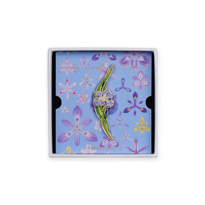 Daparo Yeung Metal Enamel Brooches Unisex-0