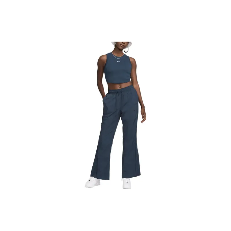 Nike Sportswear Chill Knit Women's Tight Cropped Mini-Rib Tank Top-2