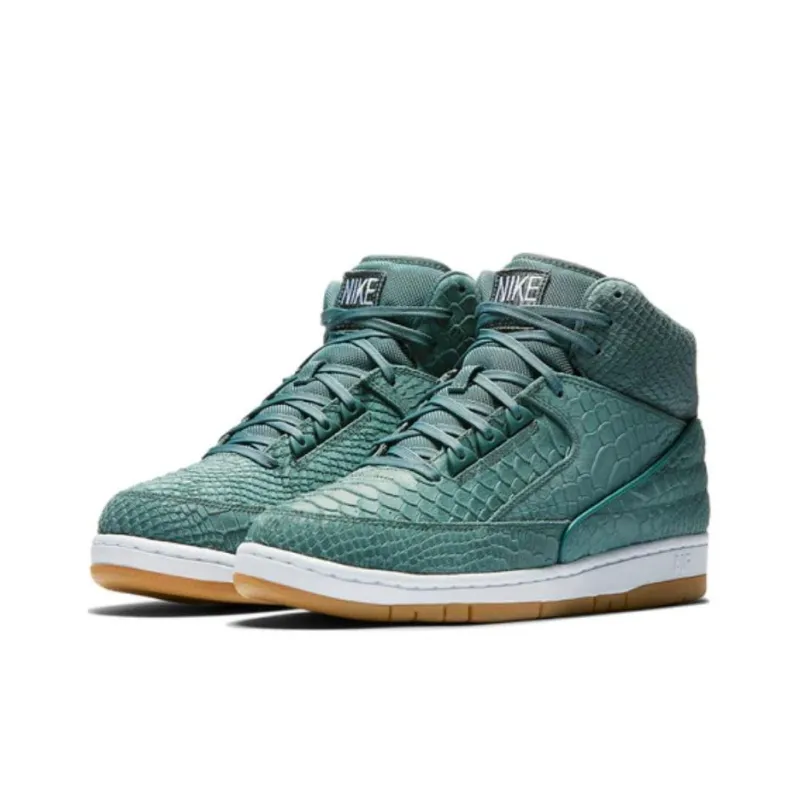 Nike Air Python Hasta-2