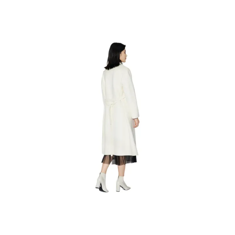 BBLLUUEE Coat Women's Crescent White-2