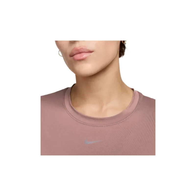 Nike One Classic Women's Dri-FIT Short-Sleeve Cropped Top-3