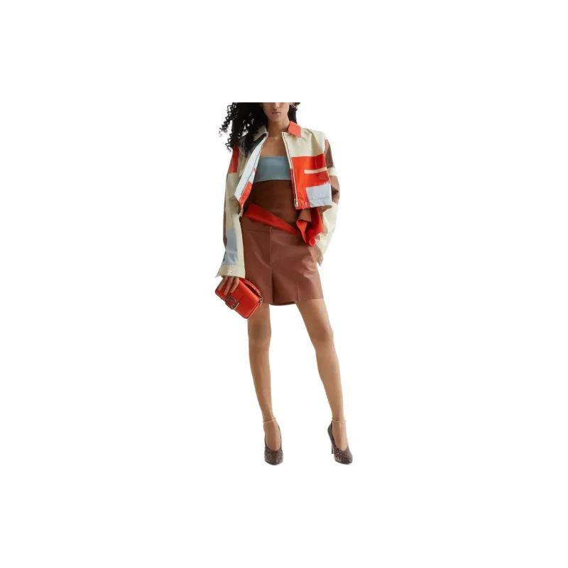 FENDI Stitch Detailed Buttoned Shorts-0