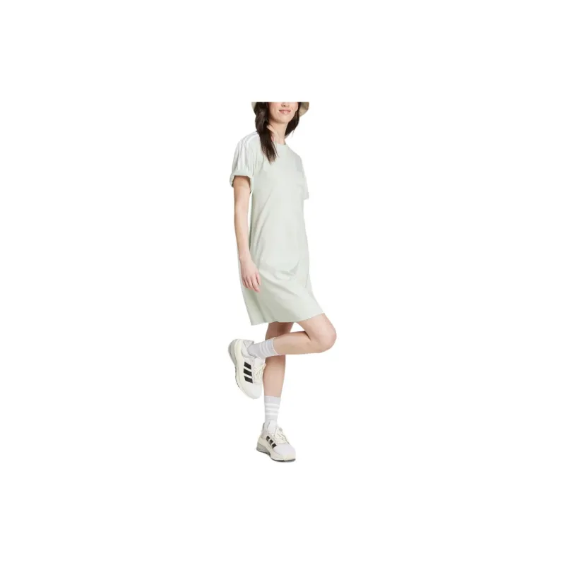 Adidas SportswearESSENTIALS 3-STRIPES SINGLE JERSEY BOYFRIEND TEE DRESS Short-Sleeved Dresses Women's Linen Green-2