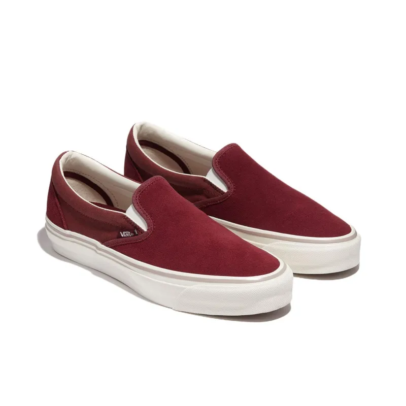 Vans Coverage Slip Resistant And Abrasion Resistant Low Top Skateboard Shoes Unisex Burgundy-1