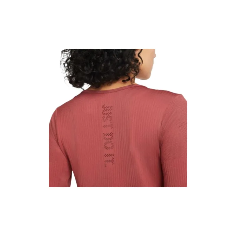 Nike Set in Sleeve T Shirt Women's Red-3
