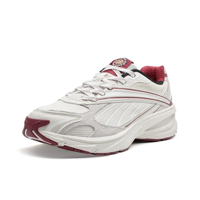 XTEP Little Basque Lightweight Low Top Casual Shoes Men's Good Things Happen With Peanuts.-1