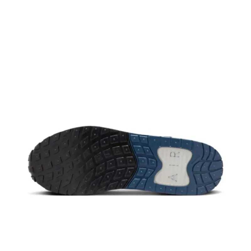Nike Air Max Solo Michigan Wolverines-5