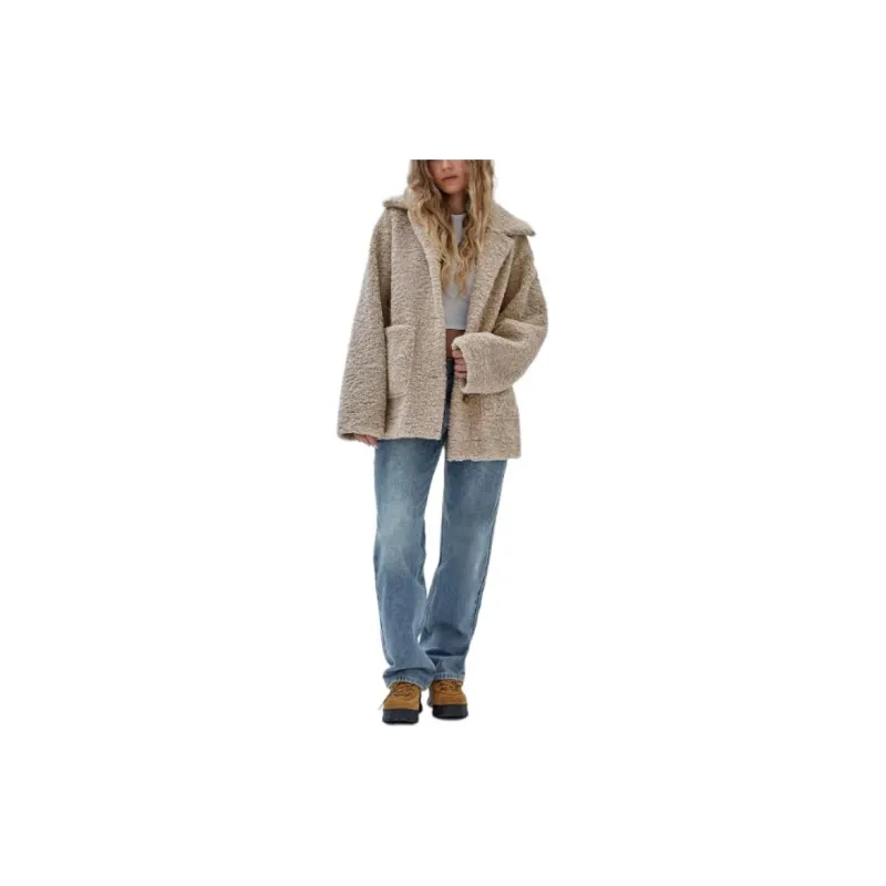 GUESS Sherpa Coat Jackets Coats Women's Beige-3