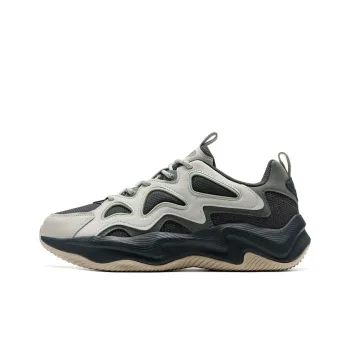 XTEP Lightning 5.0 Height Increasing Slip Resistant Low Top Casual Shoes Men's Durable Gray/Coal Black