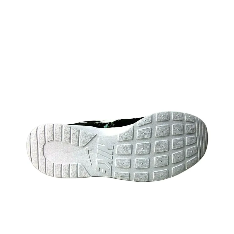 Nike Kaishi Print Dark Loden/White Alligator Medium Olive-2
