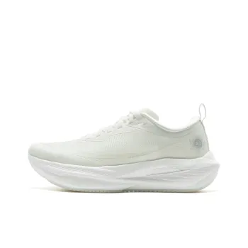 XTEP One piece Molded 2nd Generation Anti Slip Wear Resistant Low Top Running Shoes Women's White Silver