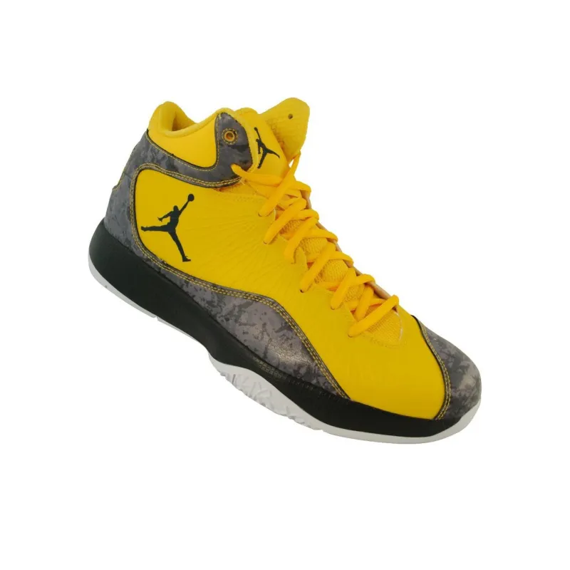 Jordan 2011 A Flight Varsity Maize-2
