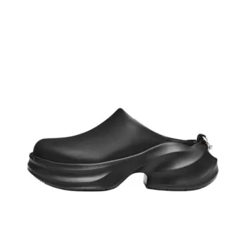 HELIOT EMIL x Staccato Abrasion Resistant Closed Toe Slippers Women's Black