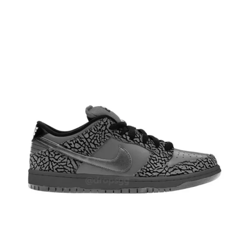 Supreme x Nike SB Dunk Cushioning Low Top Skateboard Shoes Men's Gray-1