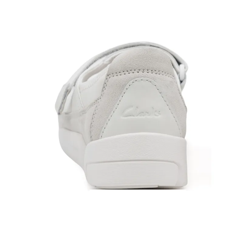 Clarks Abrasion Resistant Low Top Casual Shoes Women's White-3