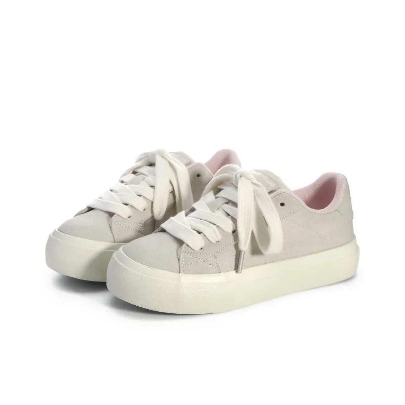 Lovely You Wear resistant And Lightweight Low Top Skateboard Shoes Women's-1