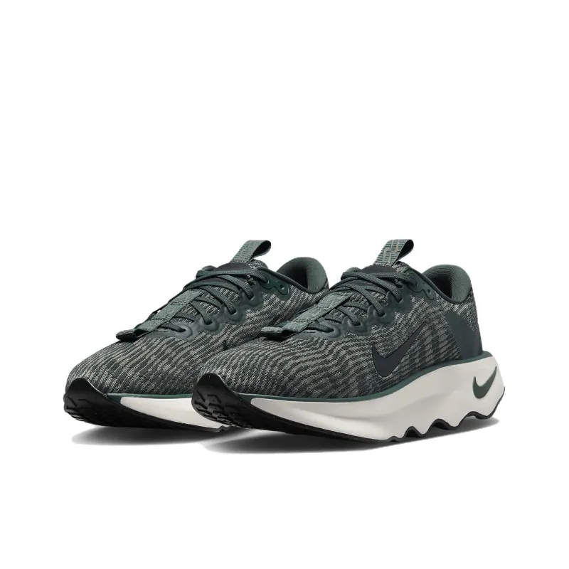 Nike Motiva Vintage Green Light Army Black Women's-2
