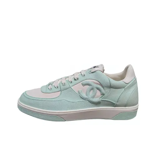 CHANEL Skateboard Shoes Women's Low-Top Green/White