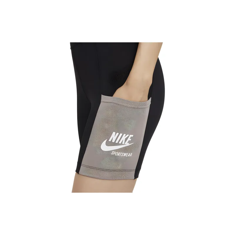 Nike Sports Shorts Women's Black-4