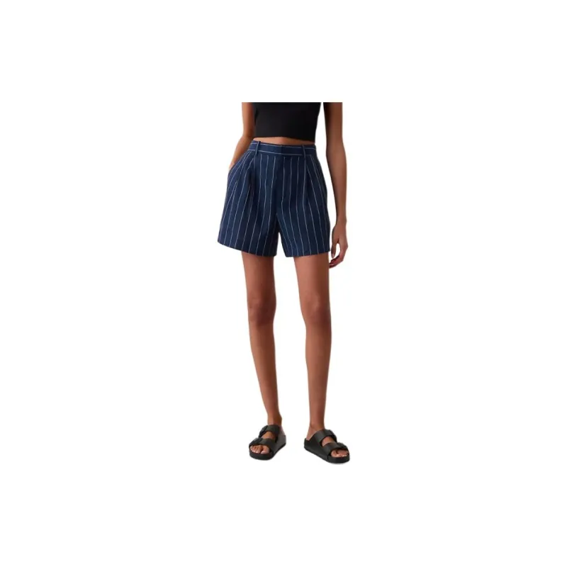 GAP Casual Shorts Women's-1